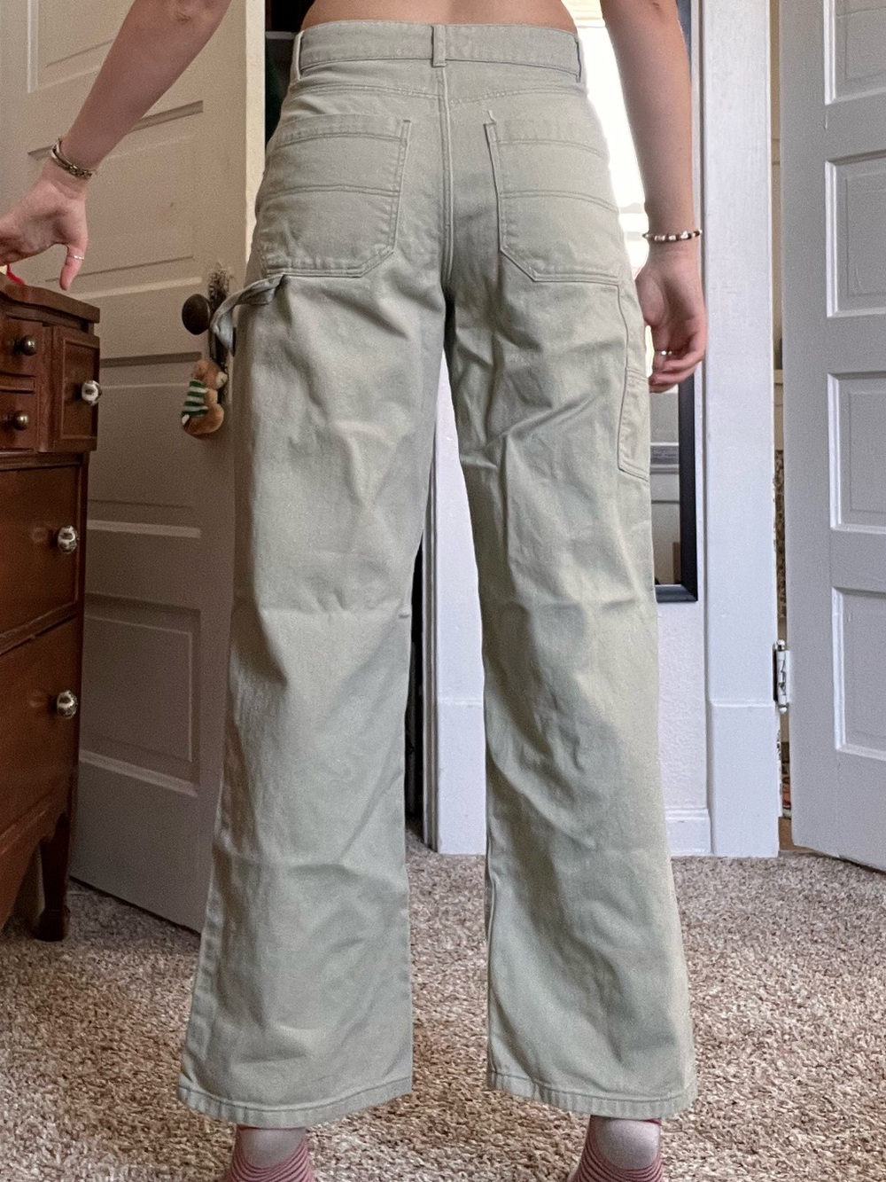 H&M cargo Pants - Picture 4 of 8